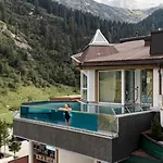 Neuhintertux 4 Sterne Superior Ξενοδοχείο Tux