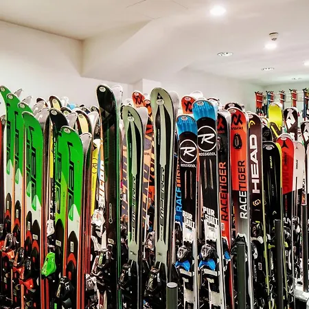 Neuhintertux 4 Sterne Superior 4* טוקס