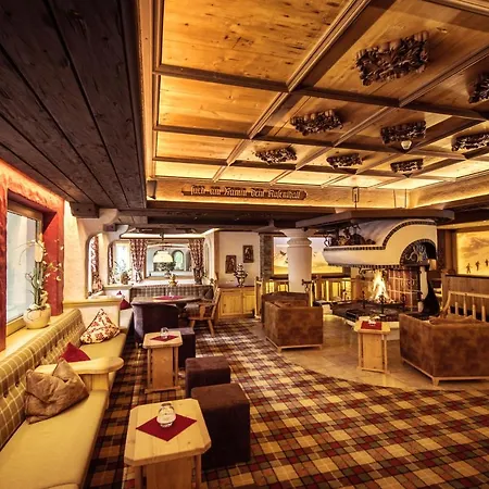 Neuhintertux 4 Sterne Superior 4* טוקס