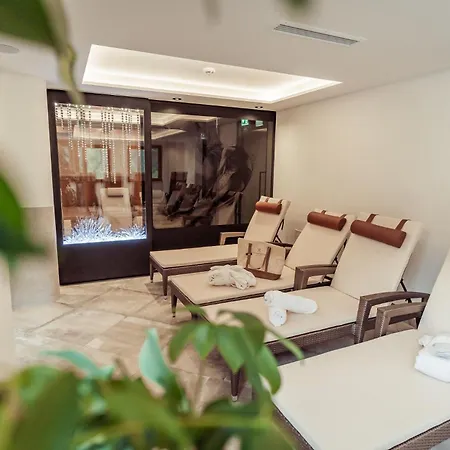 מלון Neuhintertux 4 Sterne Superior טוקס