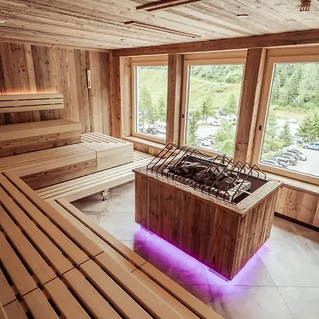 Otel Neuhintertux 4 Sterne Superior