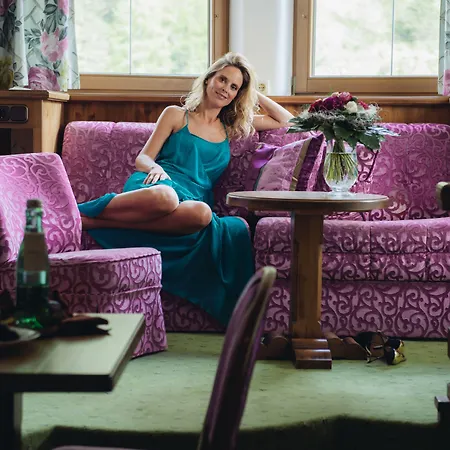 מלון Neuhintertux 4 Sterne Superior 4*