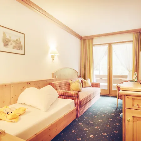 Neuhintertux 4 Sterne Superior Тукс