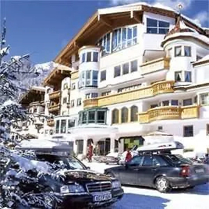 Neuhintertux 4 Sterne Superior 4*