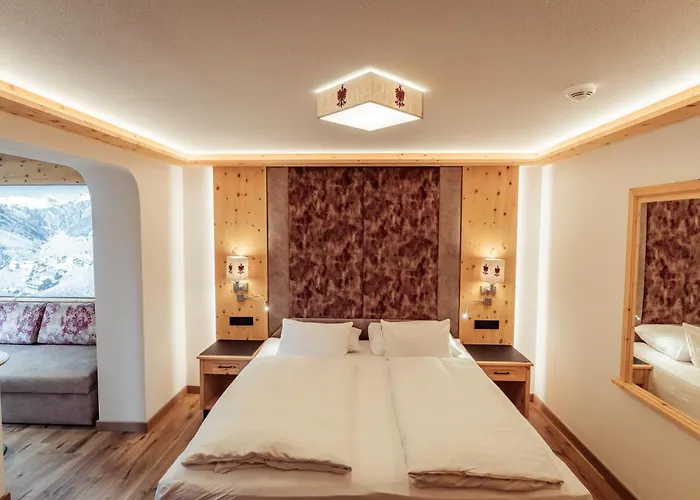 Hotel Neuhintertux 4 Sterne Superior