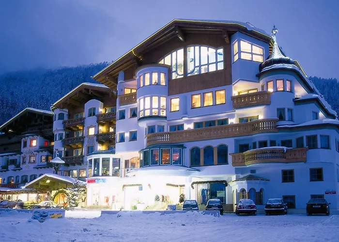 Neuhintertux 4 Sterne Superior Hotel 4*