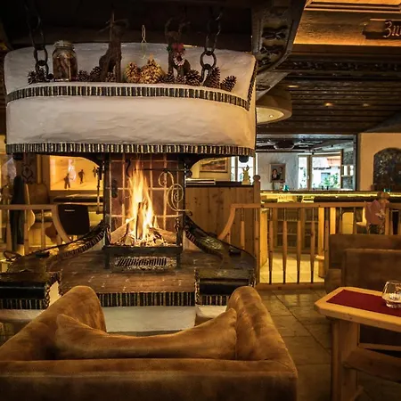 Neuhintertux Hotel Tux