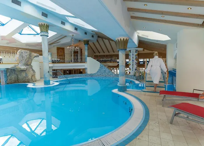 Hotel Neuhintertux 4 Sterne Superior Tux